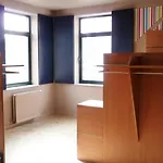 Sleep Well Youth Hostel